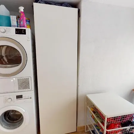Cosy Bedroom In A Shared Maltese Townhouse *