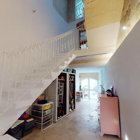 Alloggio in famiglia Cosy Bedroom In A Shared Maltese Townhouse San Giuliano
